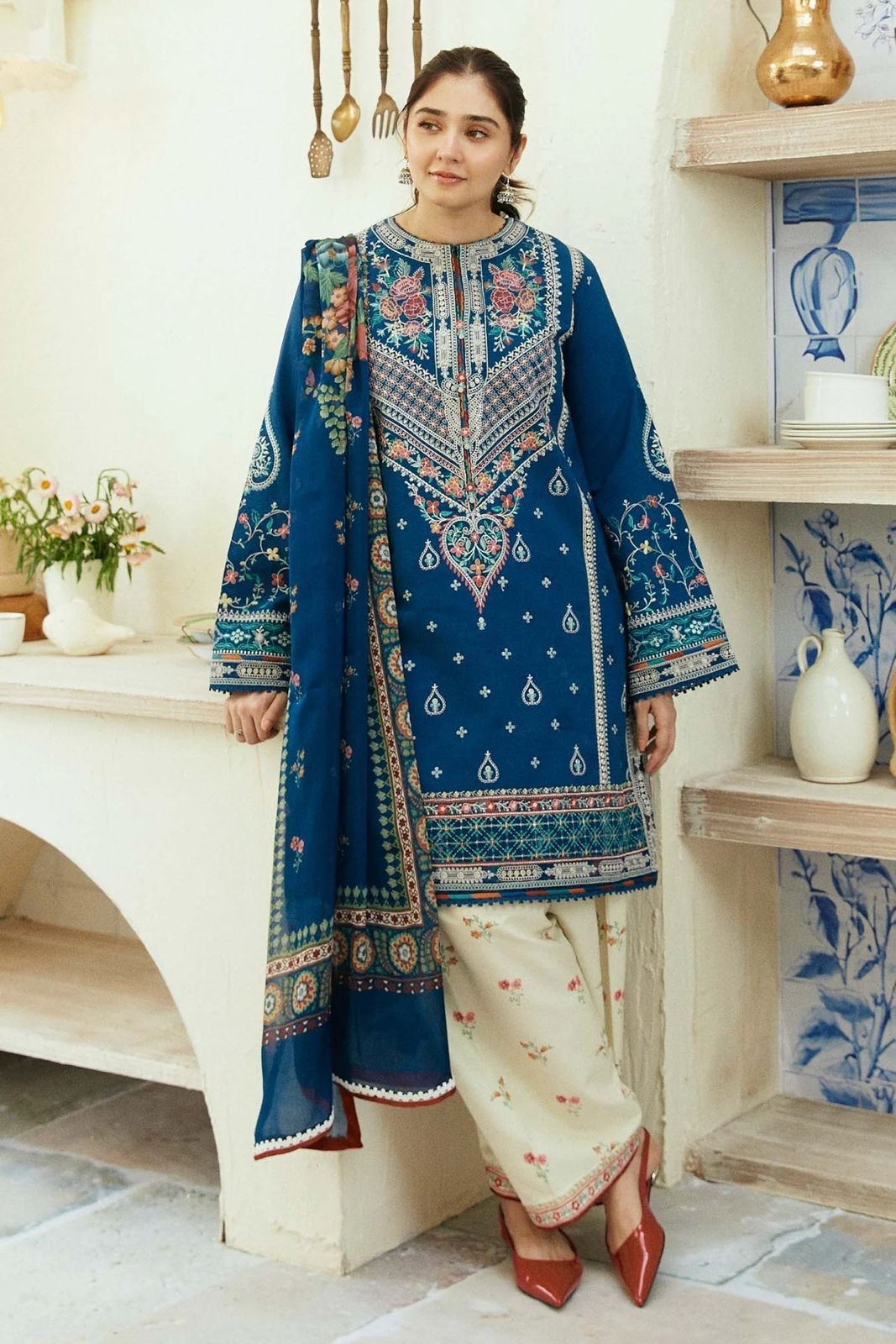 ZARA SHAHJAHAN LAWN  WITH  DIGITAL Diamond DUPATTA